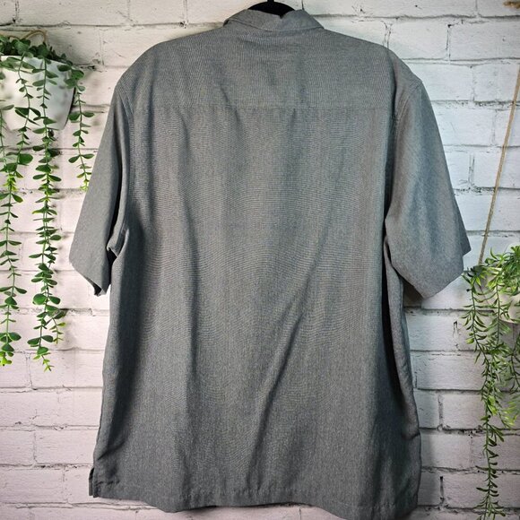 AXIST MENS SHORT SLEEVE BUTTON DOWN DARK GRAY SIZE XL FRONT PLEAT DETAIL - Picture 8 of 8